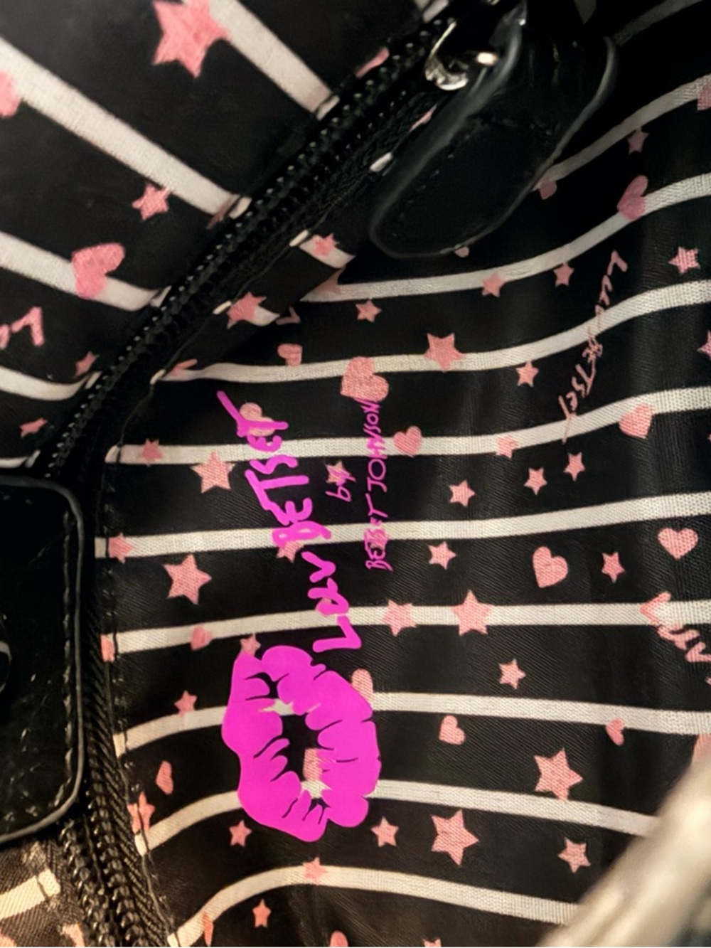Betsey Johnson “Luv Betsey” Black Bow Shoulder Bag | Slouchy Hobo Purse - Picture 6 of 8